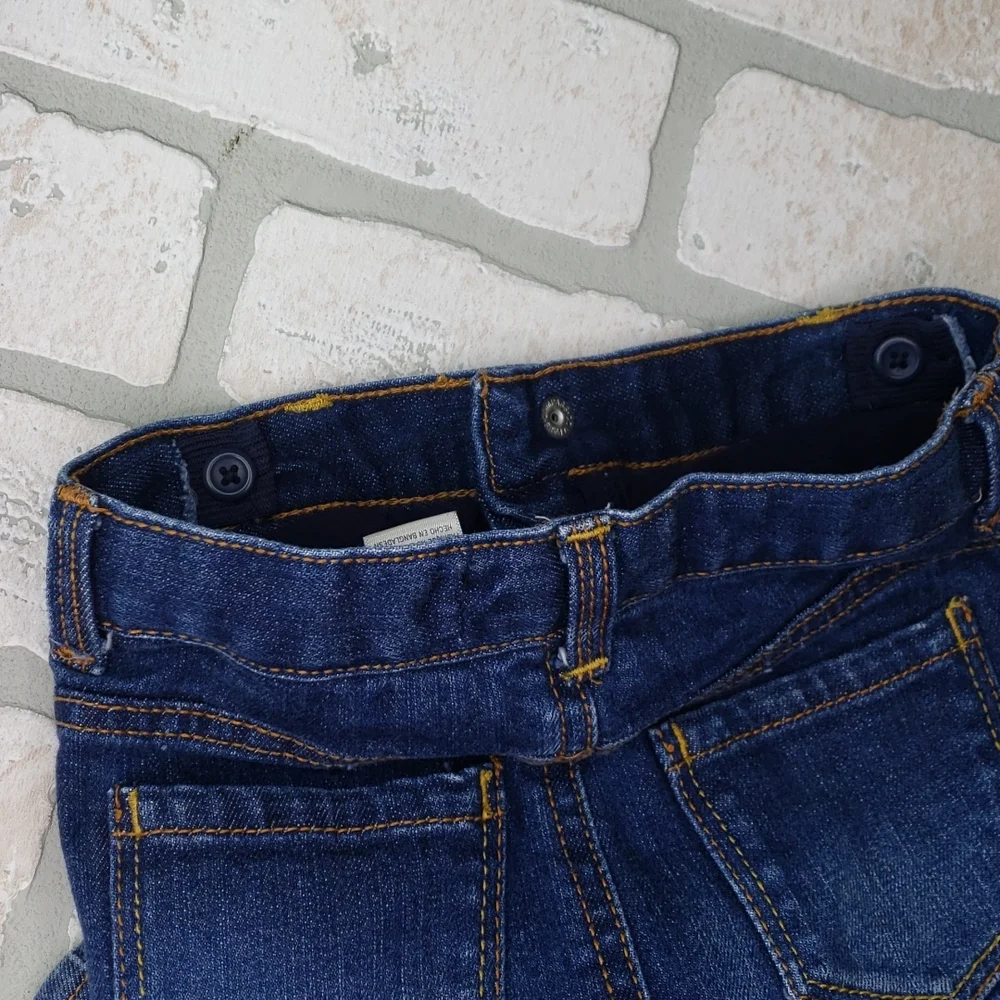 Toddler girls OshKosh B'gosh denim adjustable  waist scort skirt size 2T